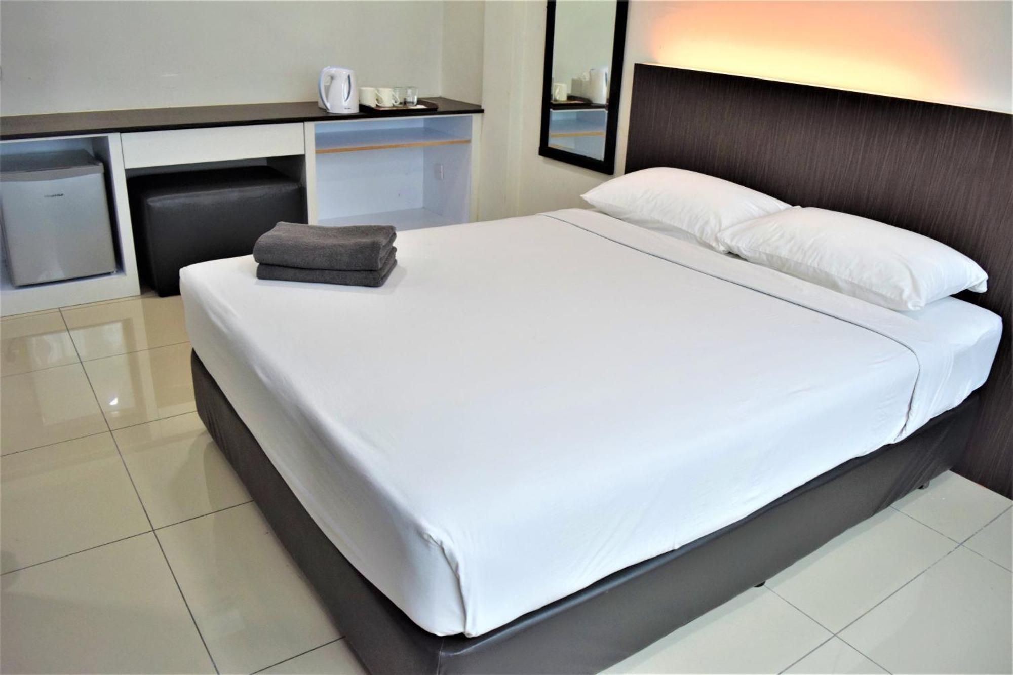 Desaru, Bayu Balau Beach Resort Bandar Penawar Exterior foto
